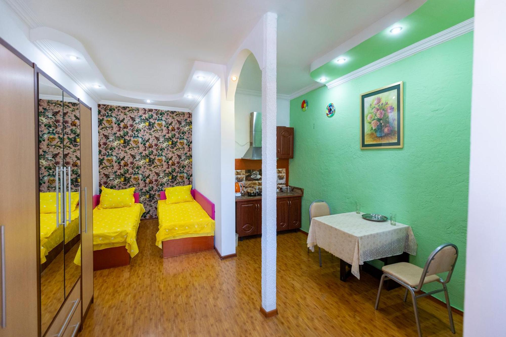 Homestay In Tbilisi Center Gm エクステリア 写真